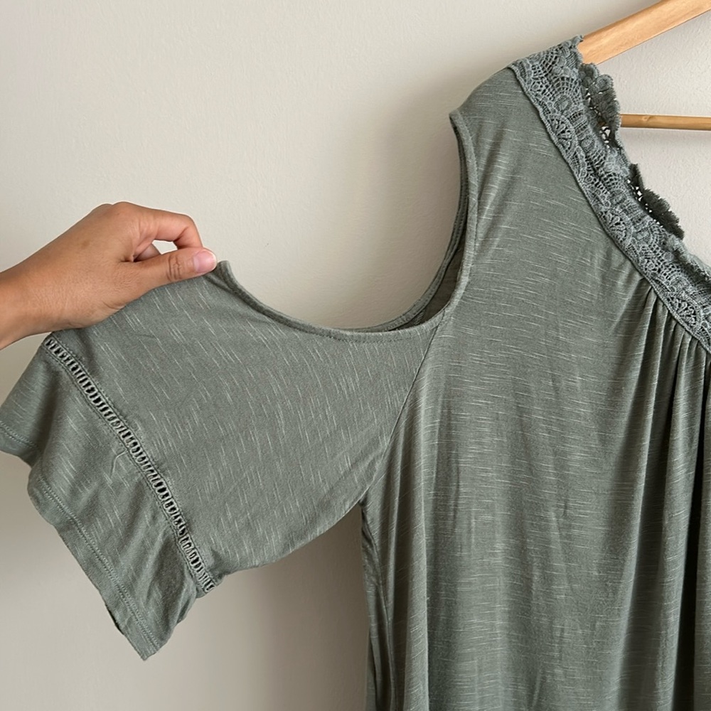 Maurices Green Fairy Boho Lace Embroidered Sleeve Blouse Cut Out Sleeves 3X - Picture 2 of 6